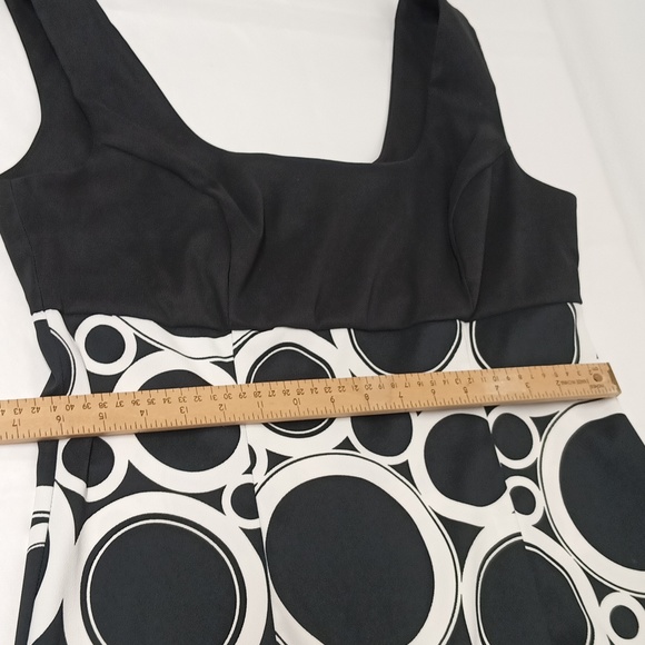 Dressbarn black/ white circles sleeveless zipper depth neck SZ 12 cocktail Dress - Picture 9 of 11